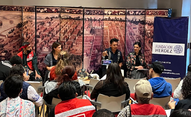 Esta edición también destaca voces nahuas contemporáneas, experiencias de valedores y proyectos comunitarios vinculados a la alimentación digna y el arte popular