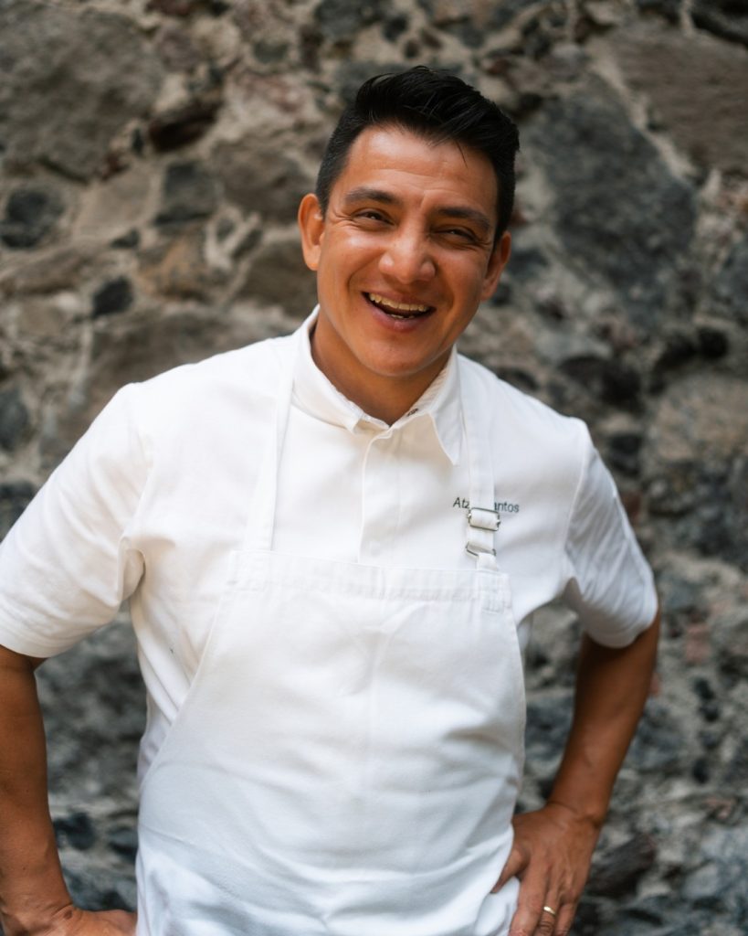 El restaurante Limosneros presenta un menú especial de Día de Muertos que exalta las tradiciones y los sabores de temporada en una experiencia llena de simbolismo y exaltación del campo mexicano